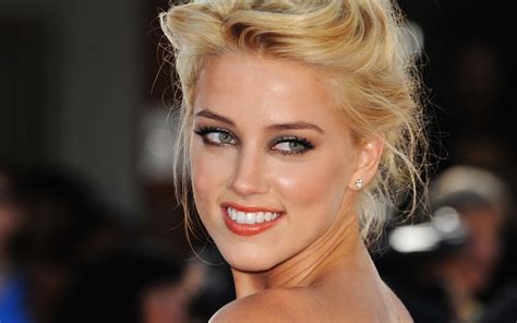 amber heard fappening|2014 celebrity nude photo leak